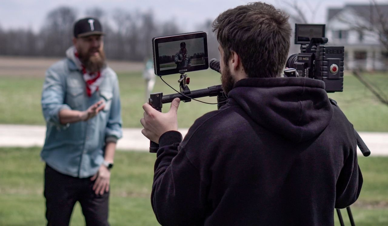 Video Production Skills : A Complete Guide to Planning, Filming, and Editing Video Production Skills